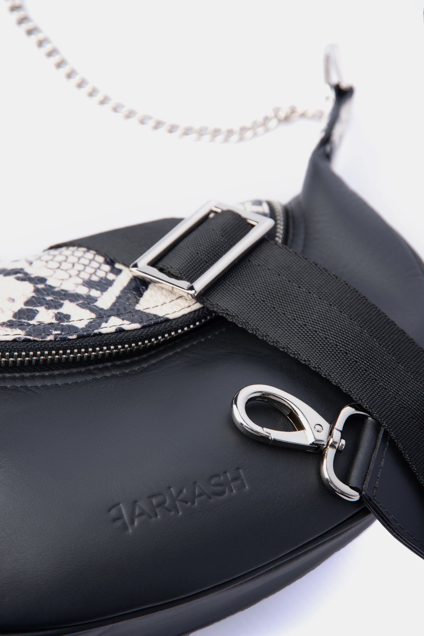 Bolso Carriel de cuero hecho a mano con acabados de lujo FARKASH