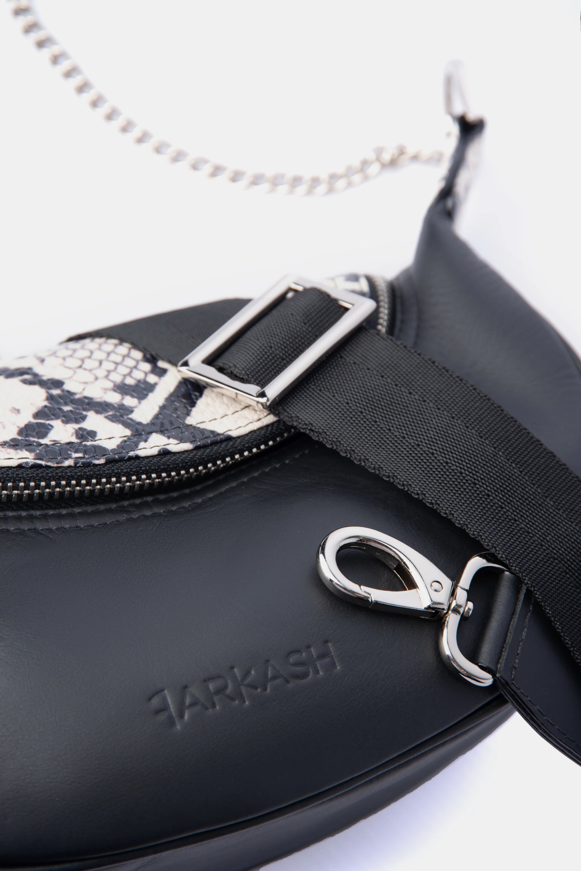 Bolso Carriel de cuero hecho a mano con acabados de lujo FARKASH